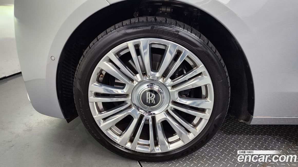 Rolls-Royce Ghost 2021