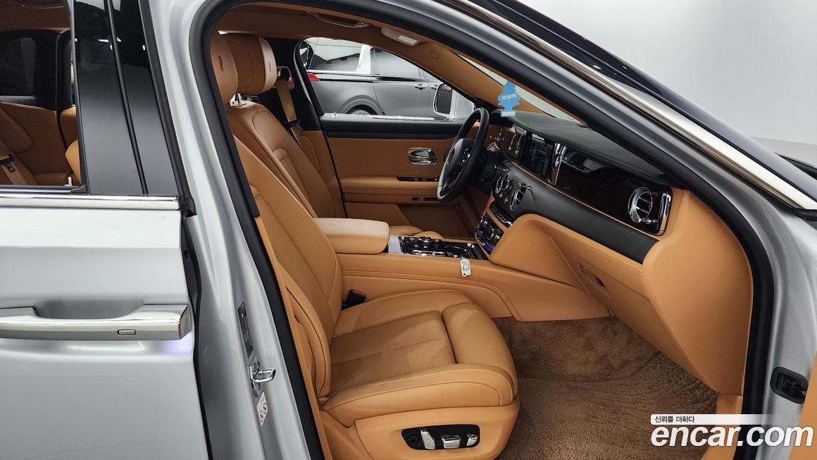 Rolls-Royce Ghost 2021