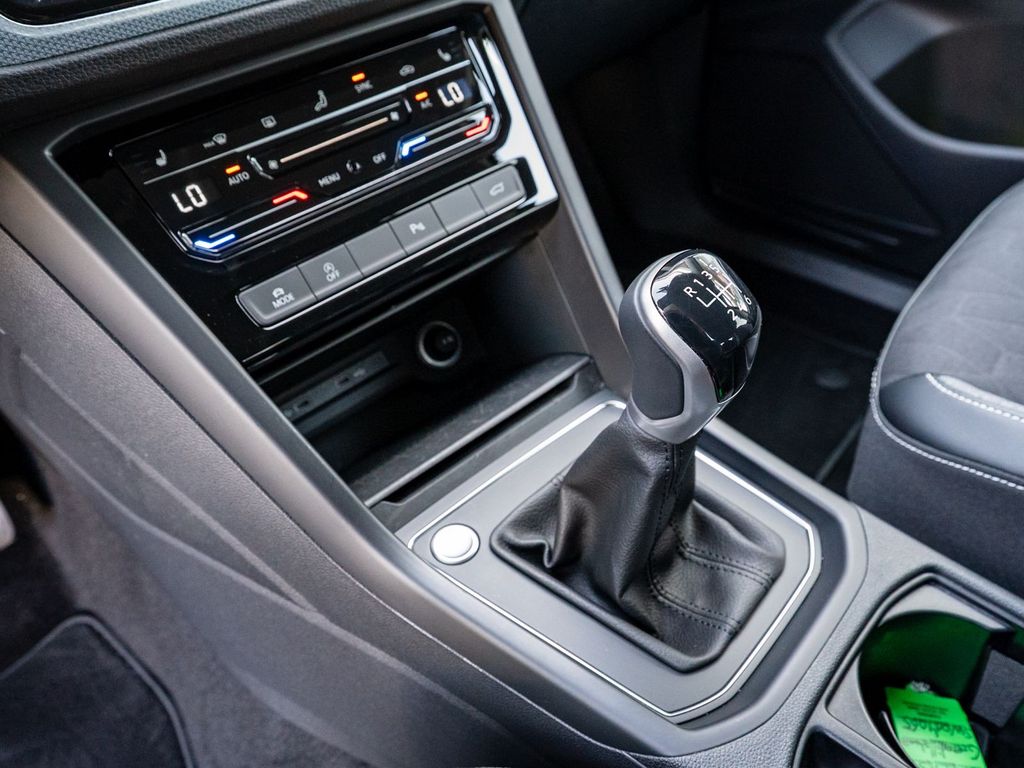 Volkswagen Touran 2025