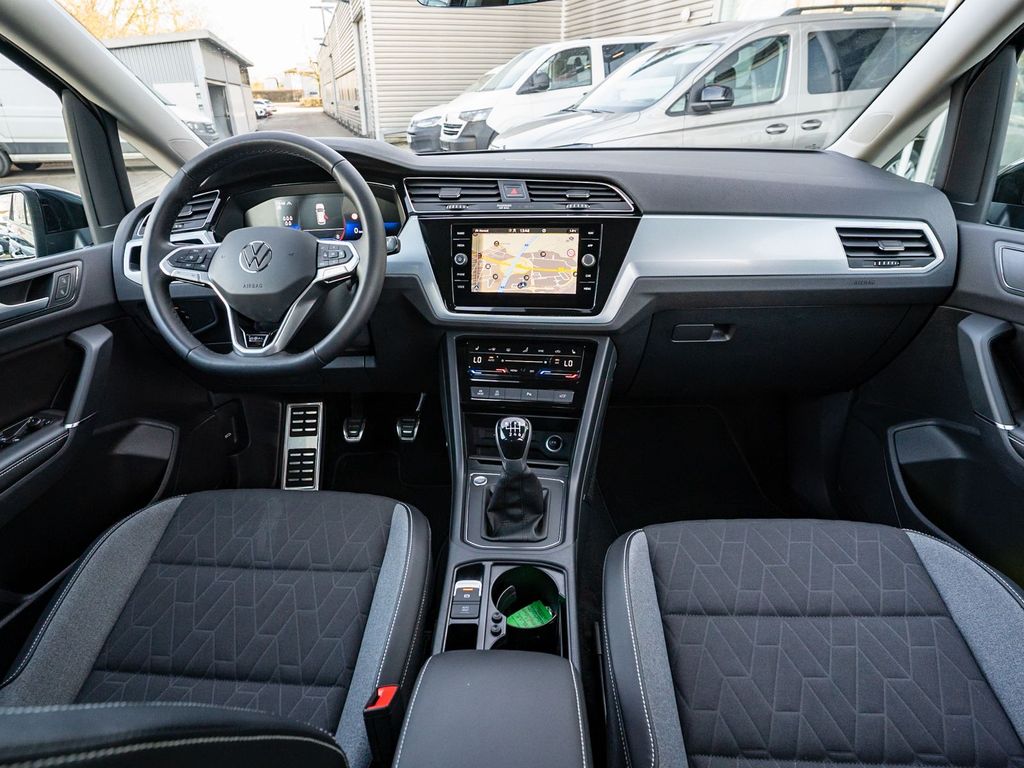 Volkswagen Touran 2025