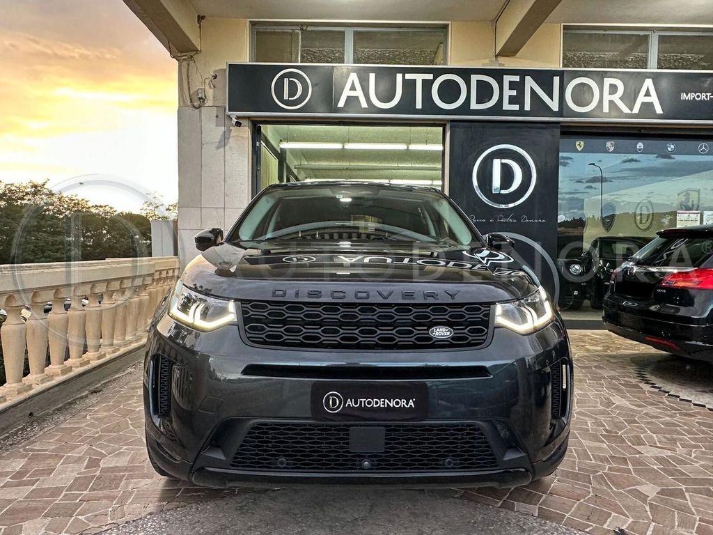 Land Rover Discovery Sport 2021