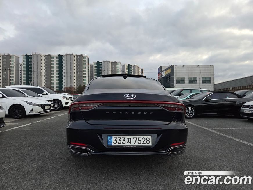 Hyundai Grandeur 2020