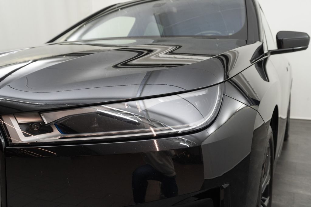 BMW iX 2022