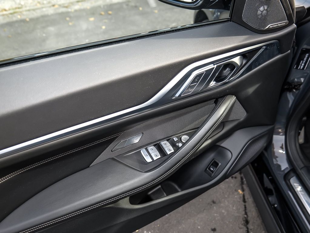 BMW i4 2023