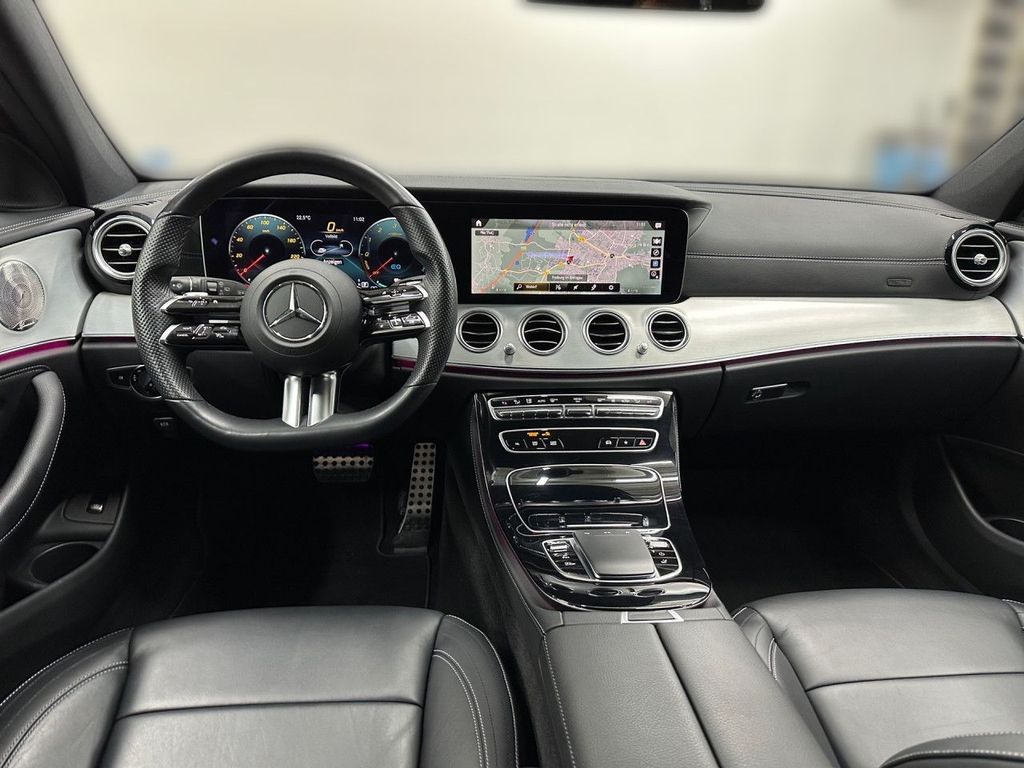 Mercedes-Benz E 300 2022