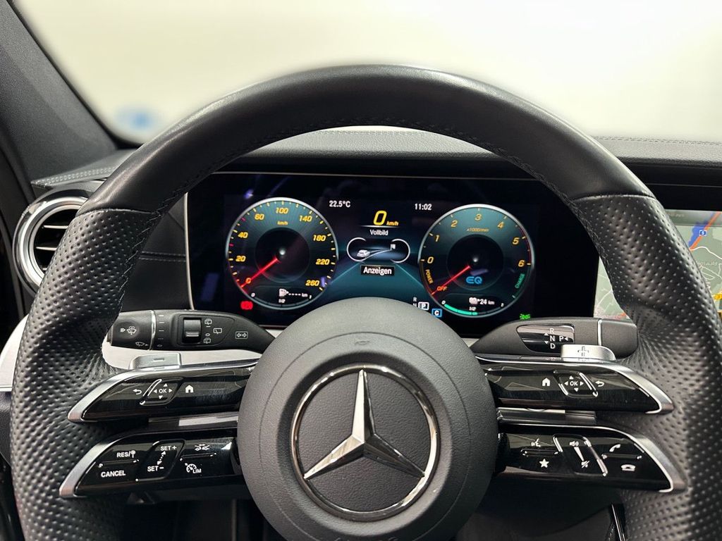 Mercedes-Benz E 300 2022