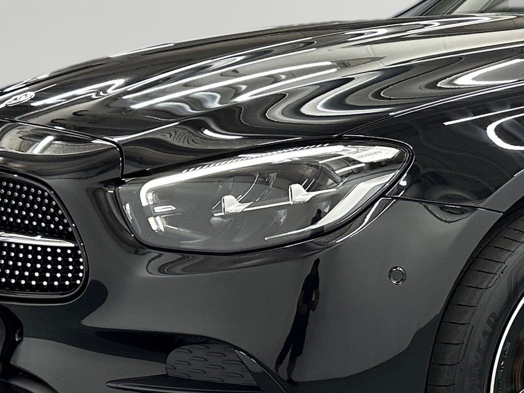 Mercedes-Benz E 300 2022