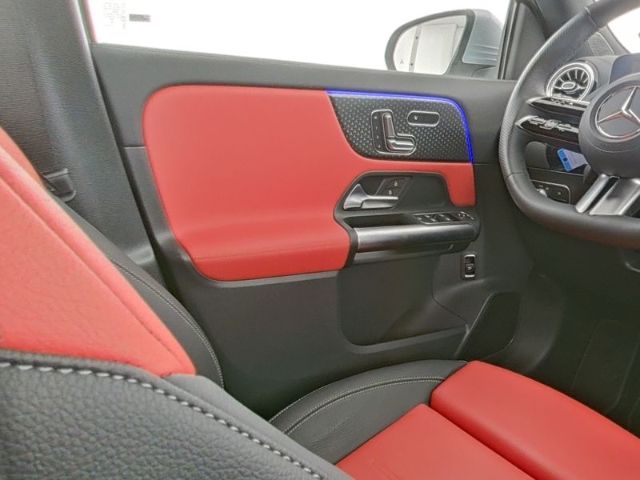 Mercedes-Benz GLA 250 2023