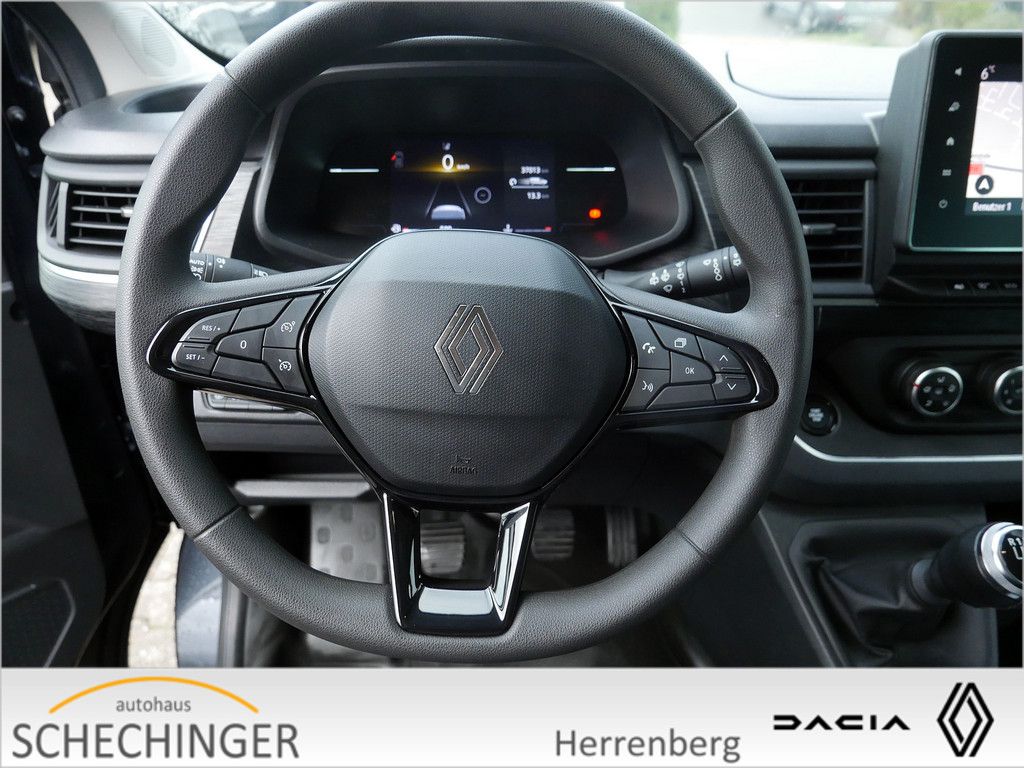 Renault Trafic 2024