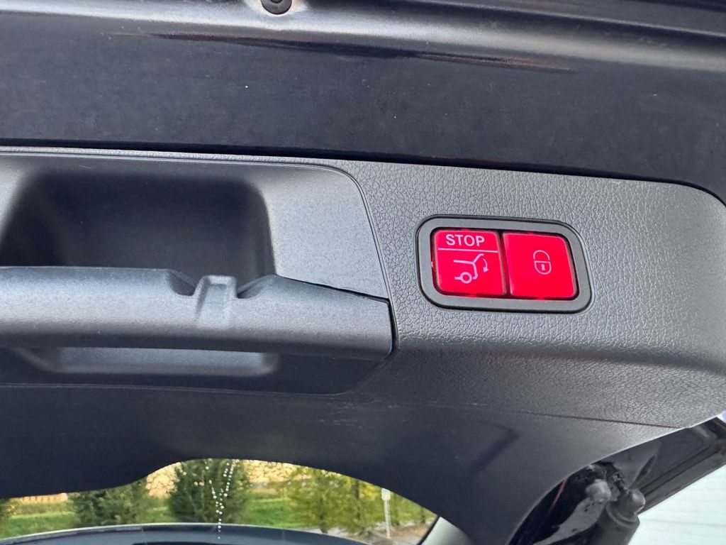 Mercedes-Benz GLB 200 2020