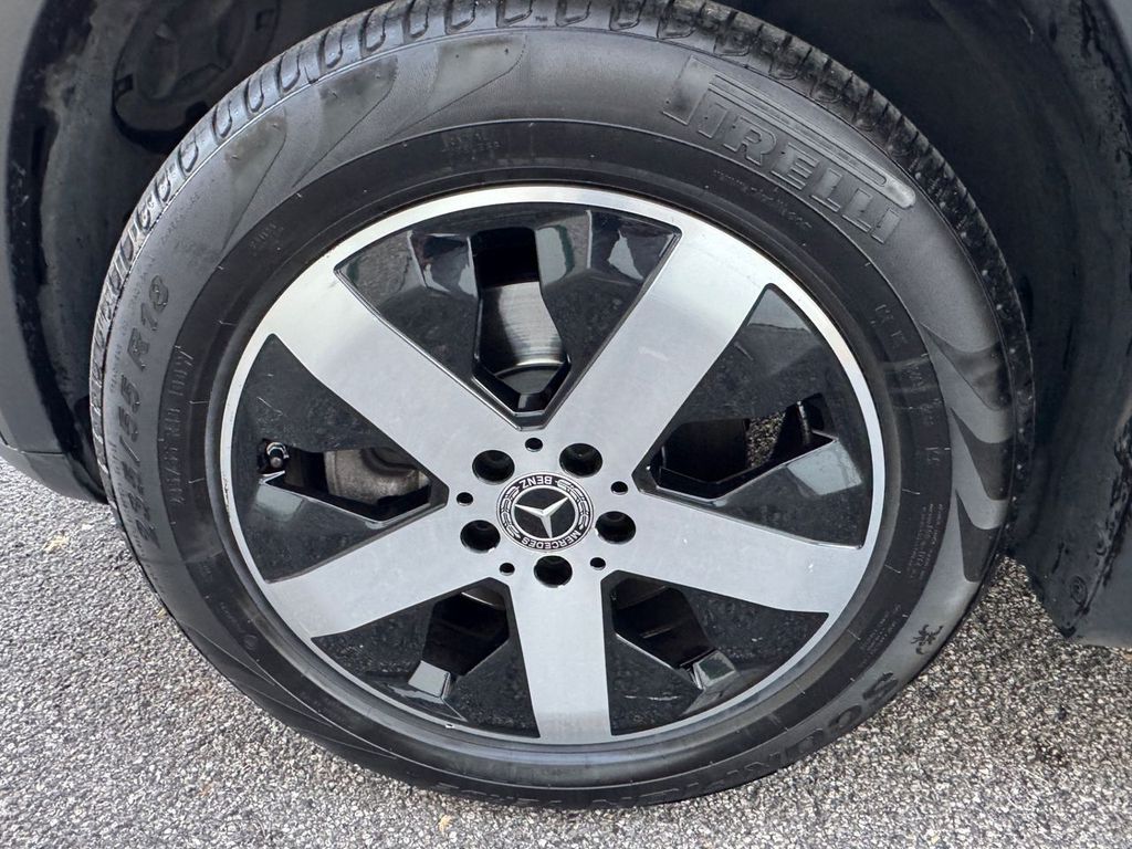 Mercedes-Benz GLB 200 2020