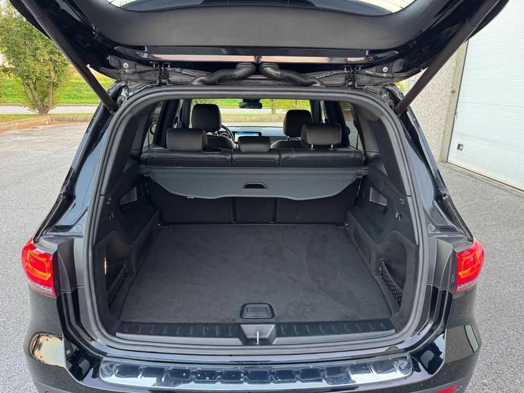 Mercedes-Benz GLB 200 2020