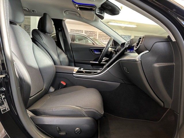Mercedes-Benz C 220 2024