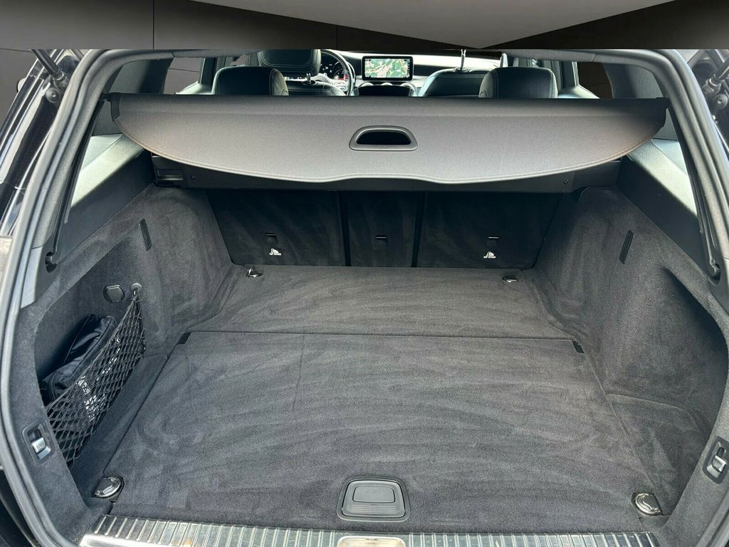 Mercedes-Benz C 300 2020