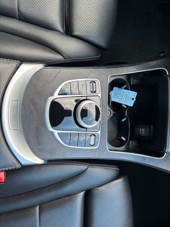 Mercedes-Benz C 300 2020