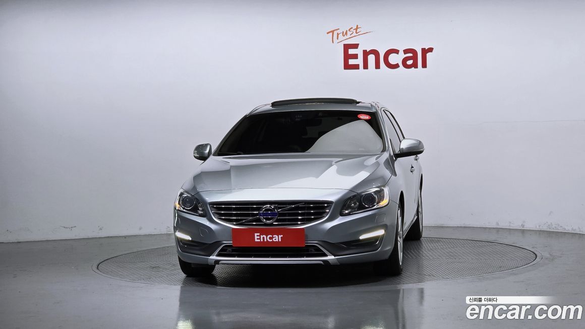 Volvo V60 2015