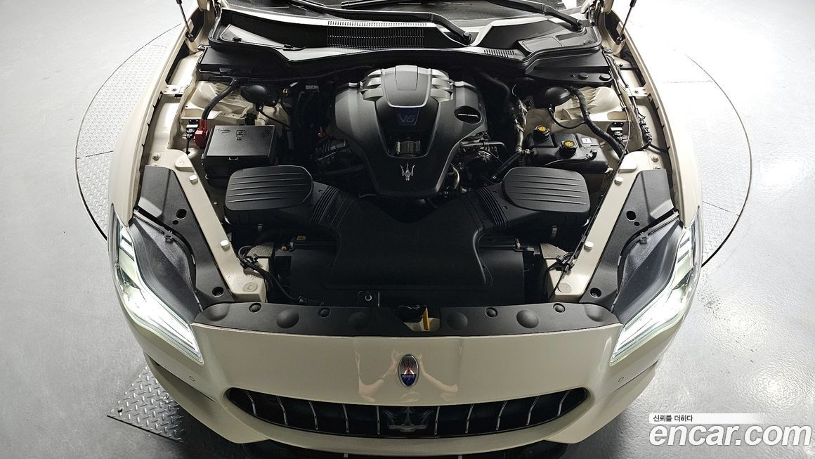 Maserati Quattroporte 2018