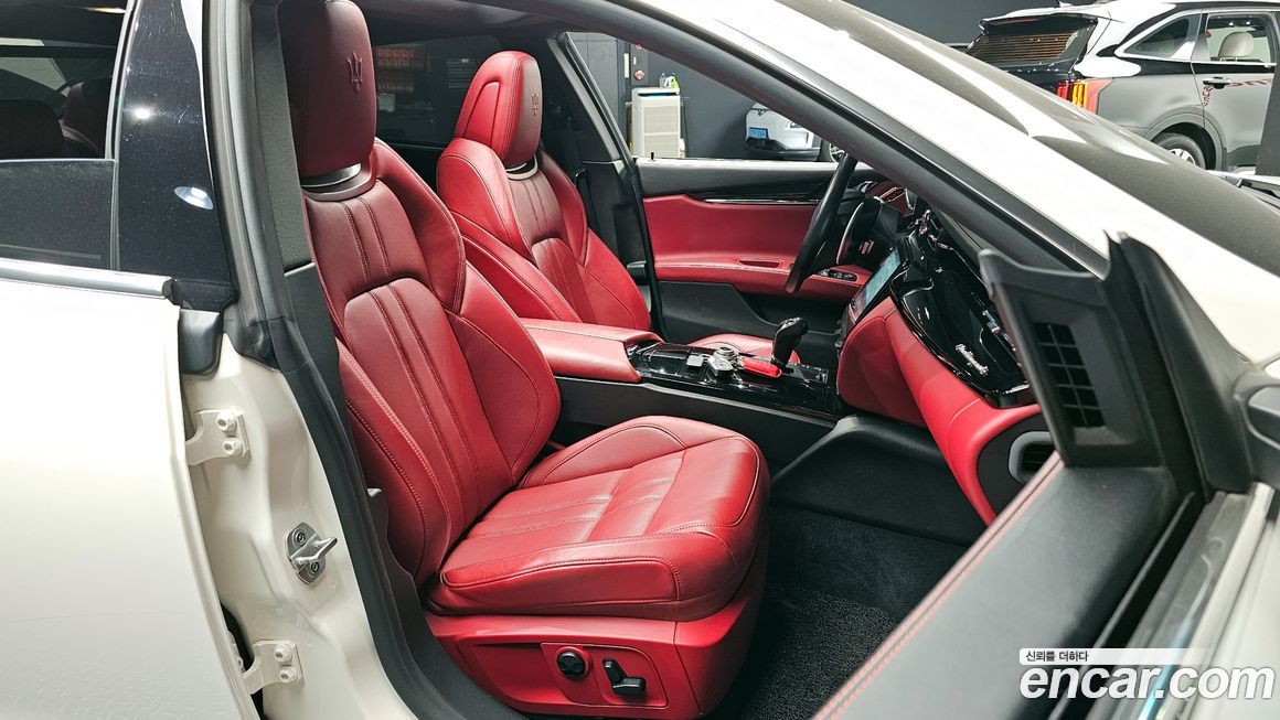 Maserati Quattroporte 2018