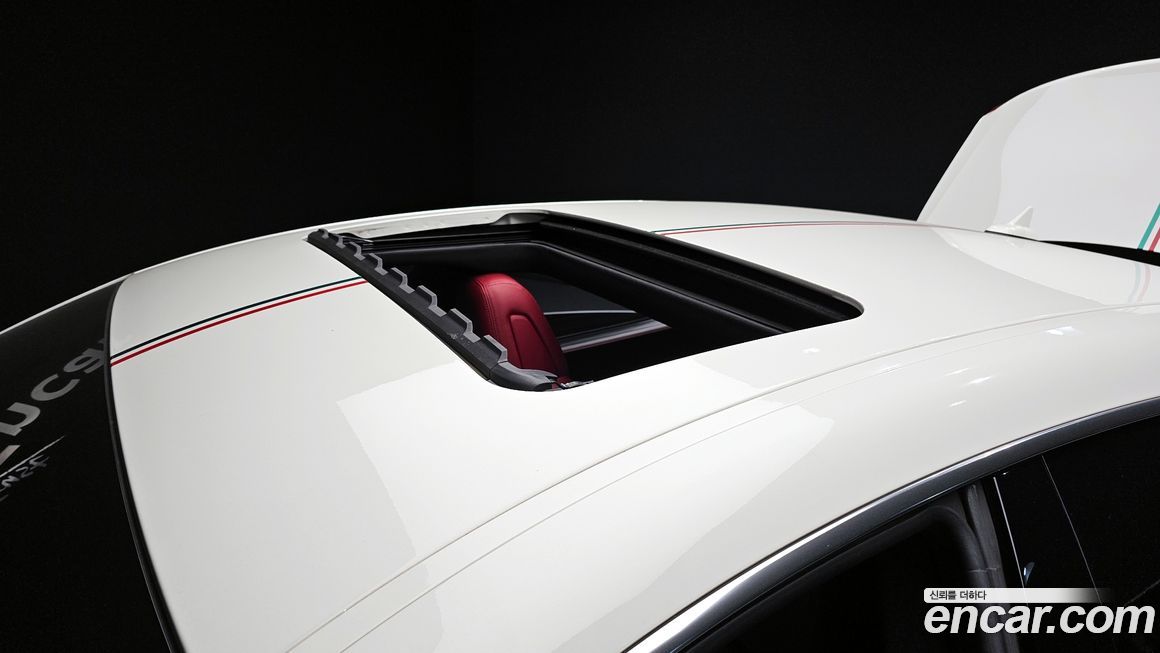 Maserati Quattroporte 2018