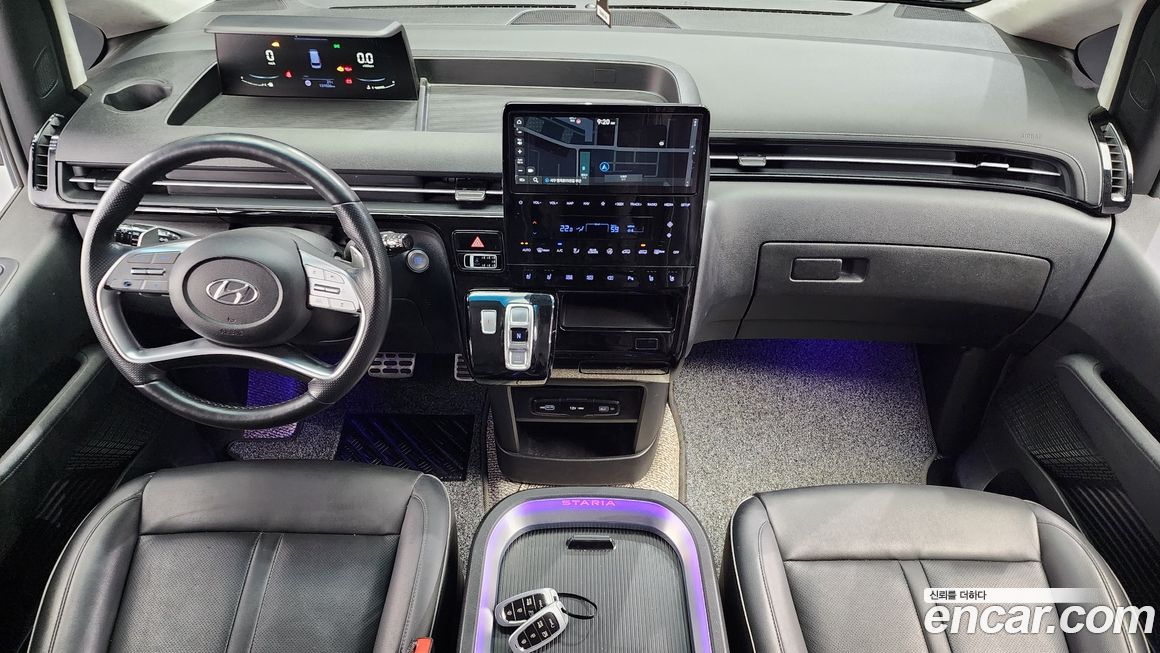 Hyundai Staria 2023