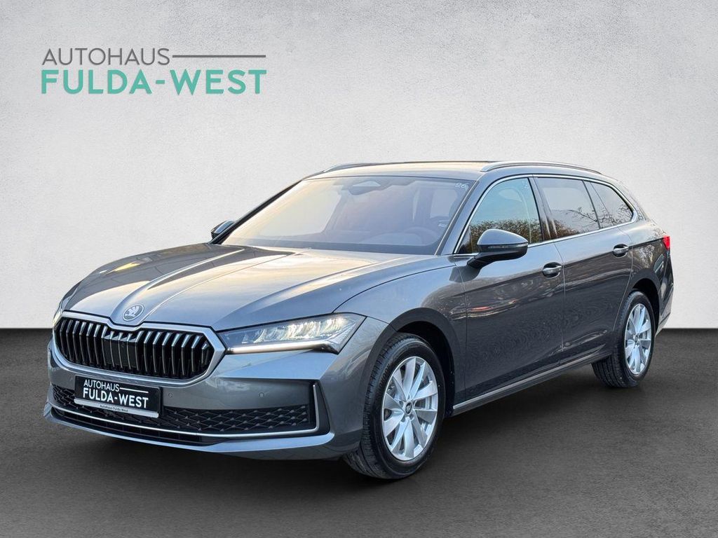Skoda Superb 2025