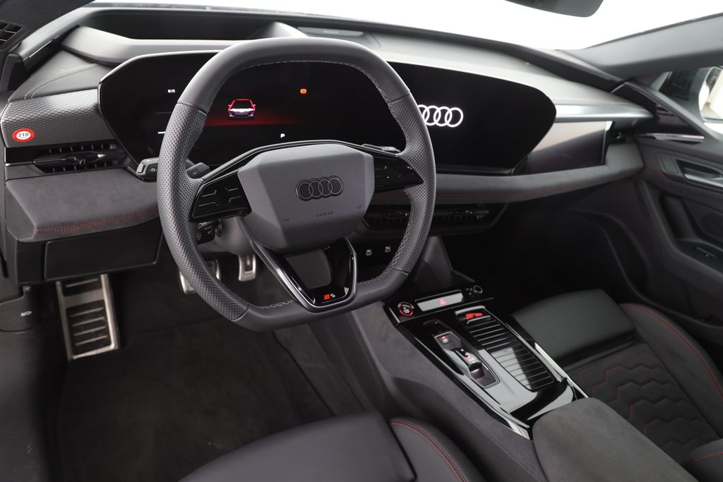 Audi A6 e-tron 2025