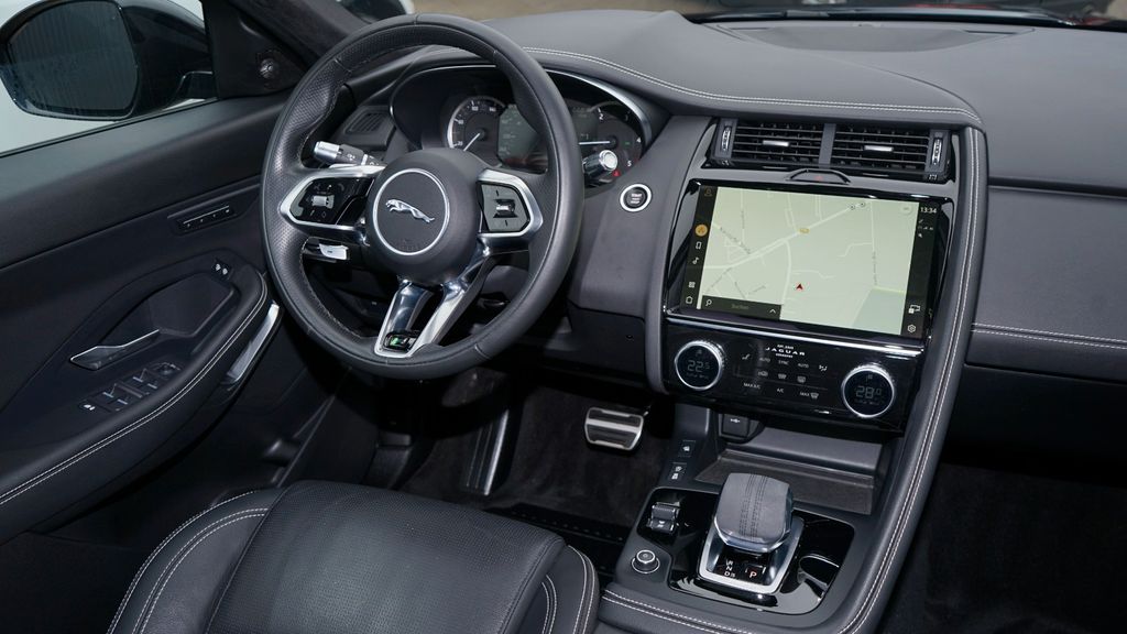 Jaguar E-Pace 2021