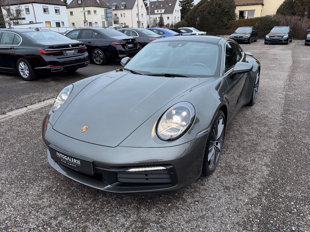 Porsche 992 2023