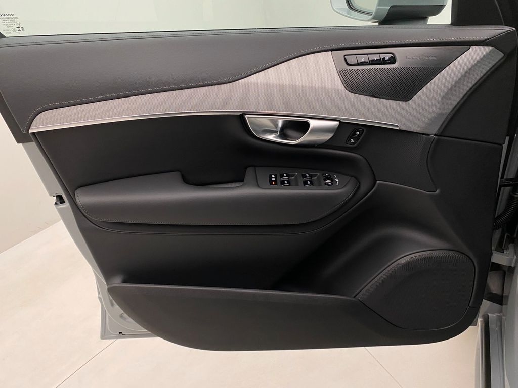 Volvo XC90 2024