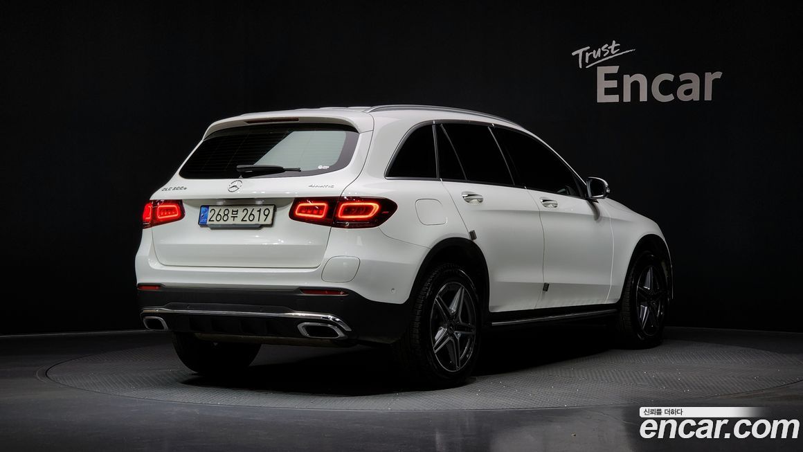 Mercedes-Benz GLC-Class 2022