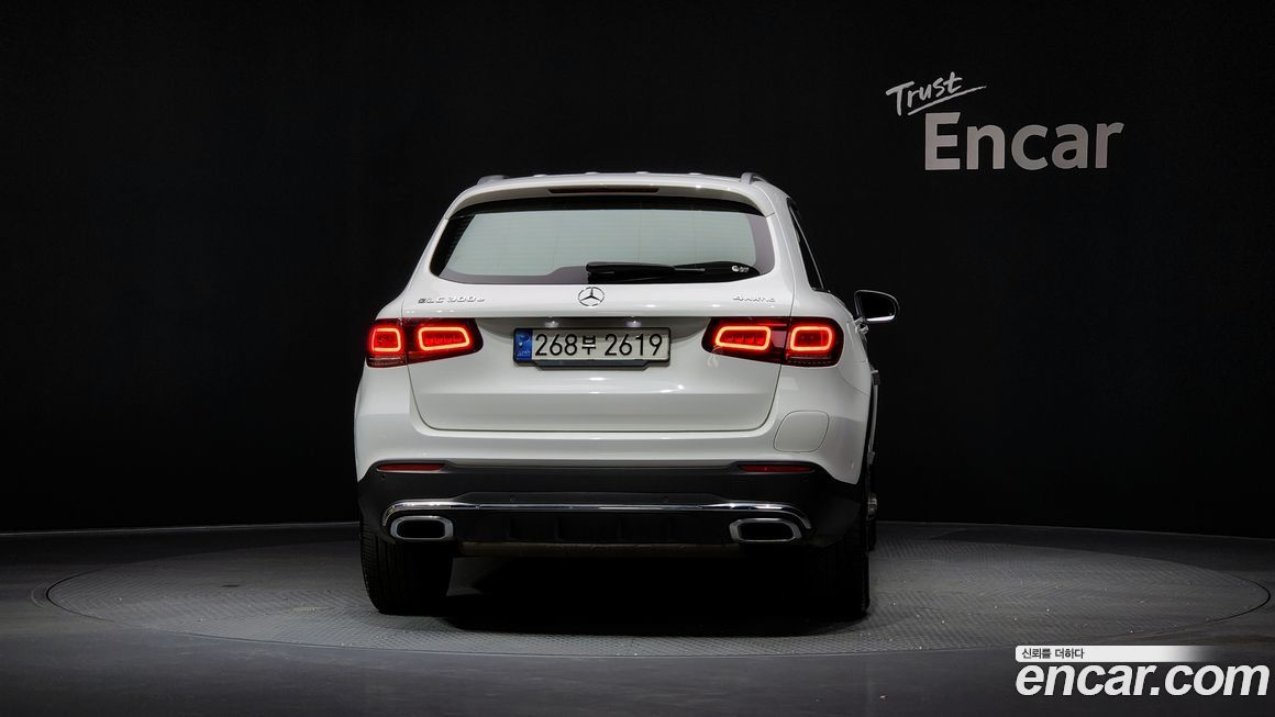 Mercedes-Benz GLC-Class 2022