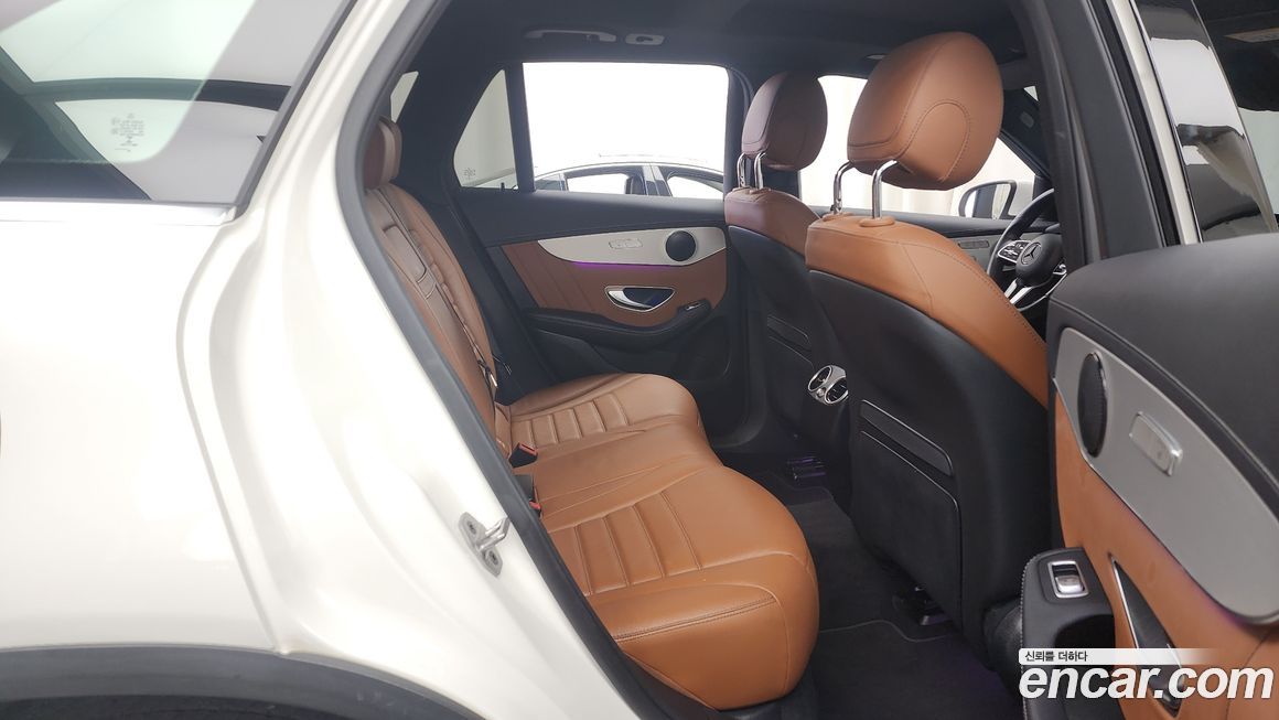 Mercedes-Benz GLC-Class 2022