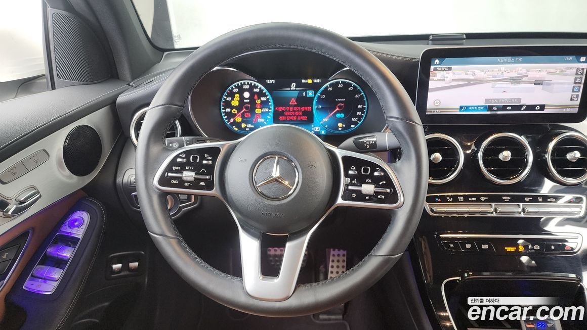 Mercedes-Benz GLC-Class 2022