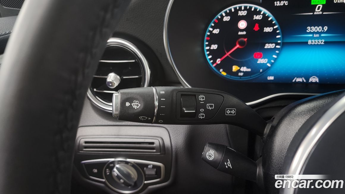 Mercedes-Benz GLC-Class 2022