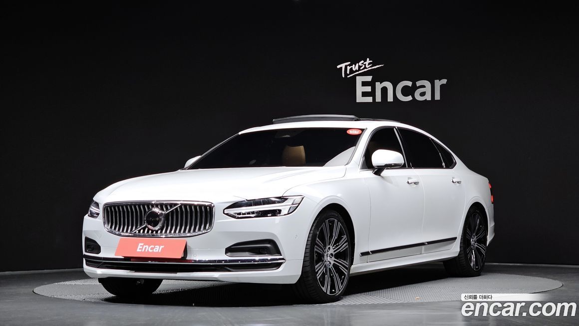 Volvo S90 2023
