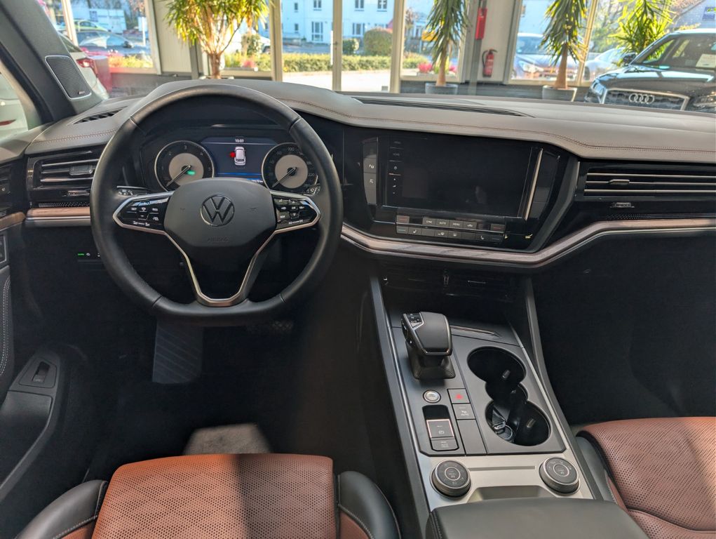 Volkswagen Touareg 2021