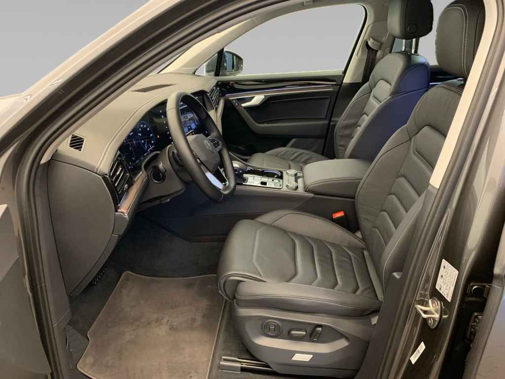 Volkswagen Touareg 2025
