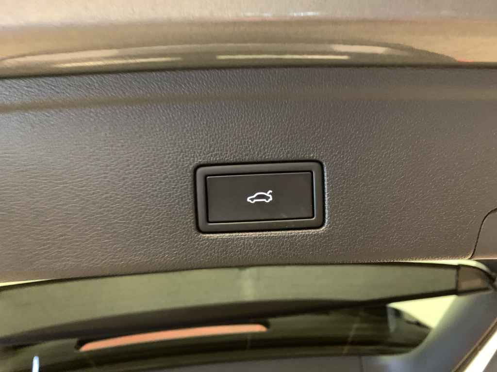 Volkswagen Touareg 2025