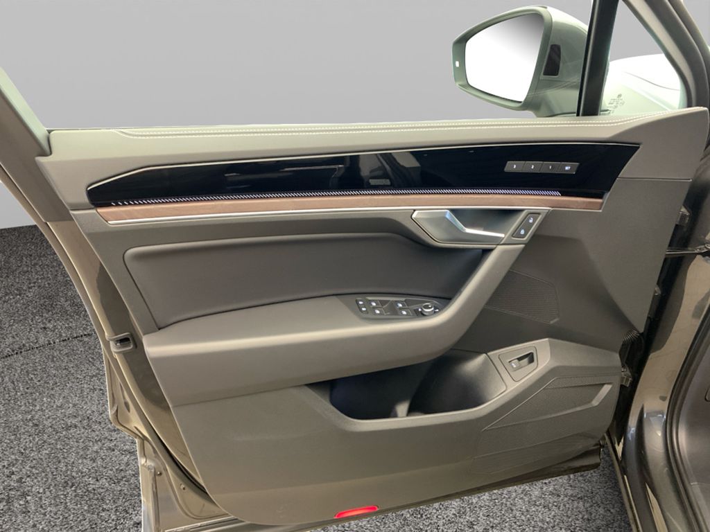 Volkswagen Touareg 2025