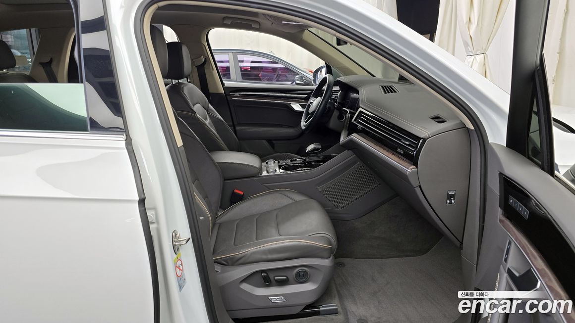 Volkswagen Touareg 2021