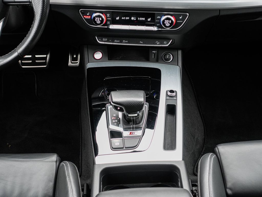 Audi SQ5 2021