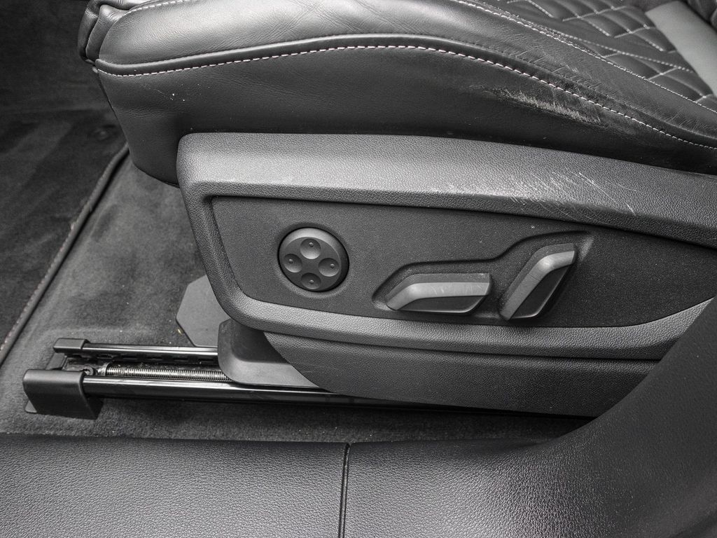 Audi SQ5 2021