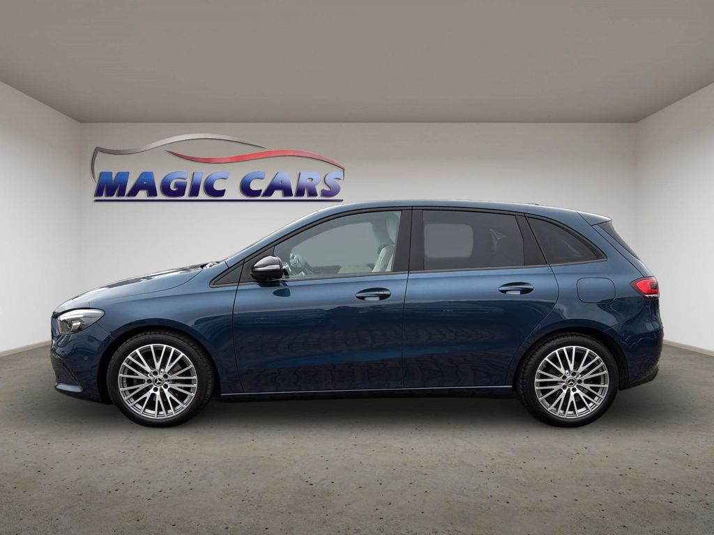 Mercedes-Benz B 180 2022