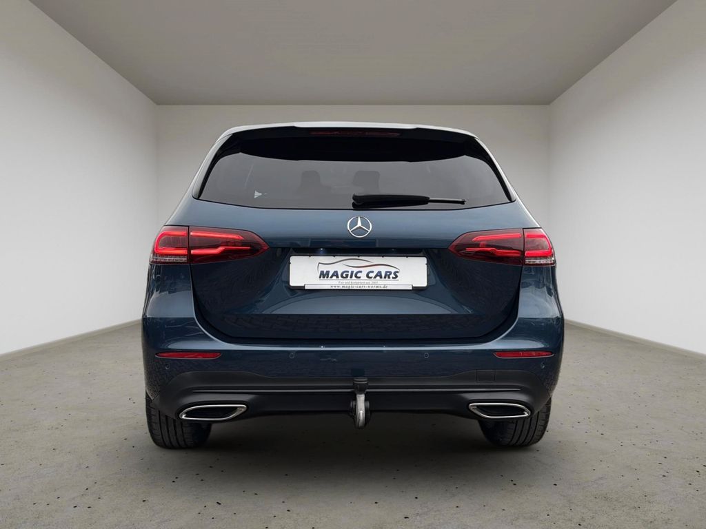 Mercedes-Benz B 180 2022