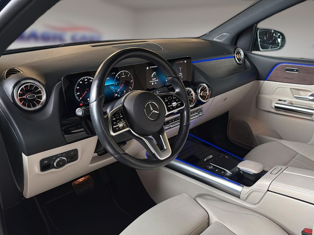 Mercedes-Benz B 180 2022