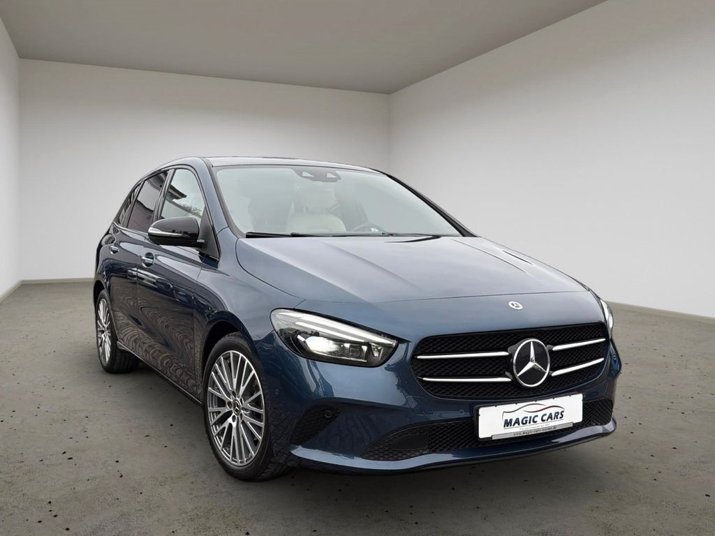 Mercedes-Benz B 180 2022