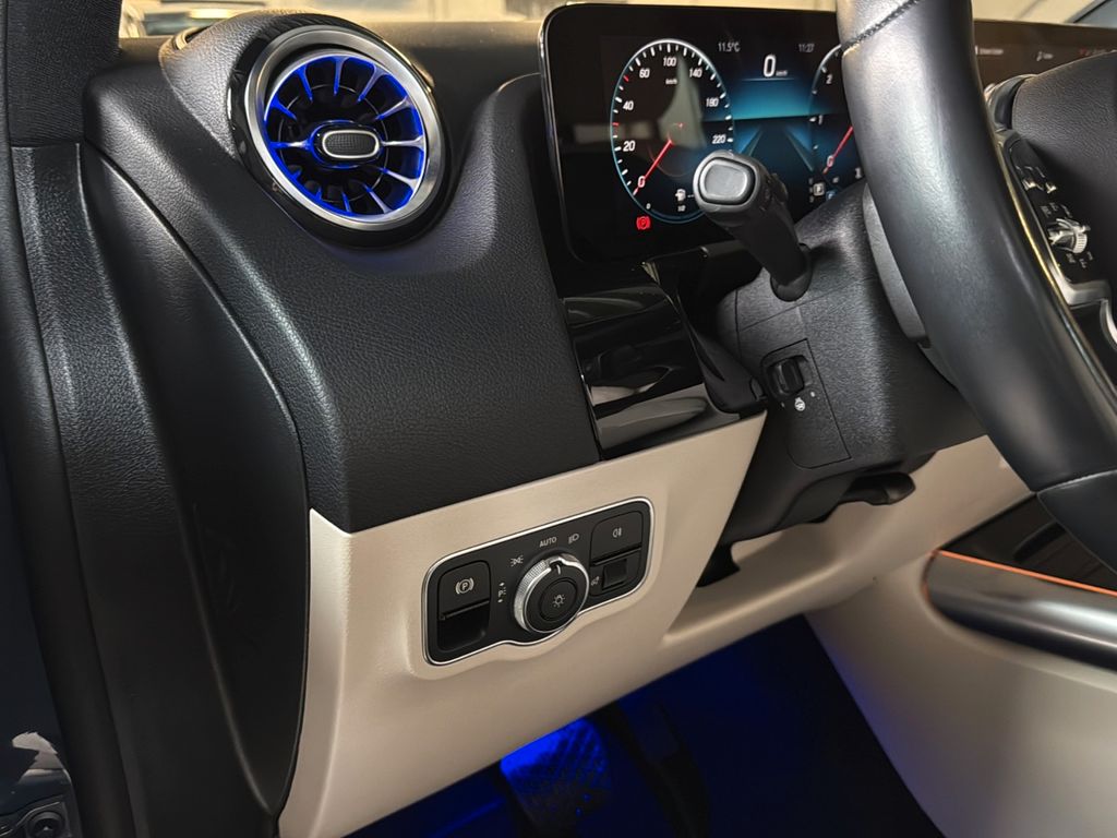 Mercedes-Benz B 180 2022