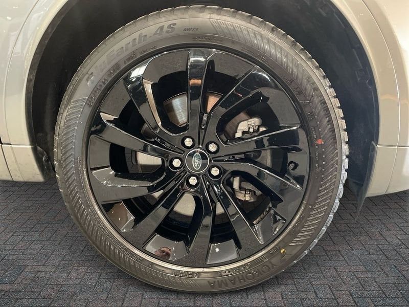 Land Rover Discovery Sport 2022