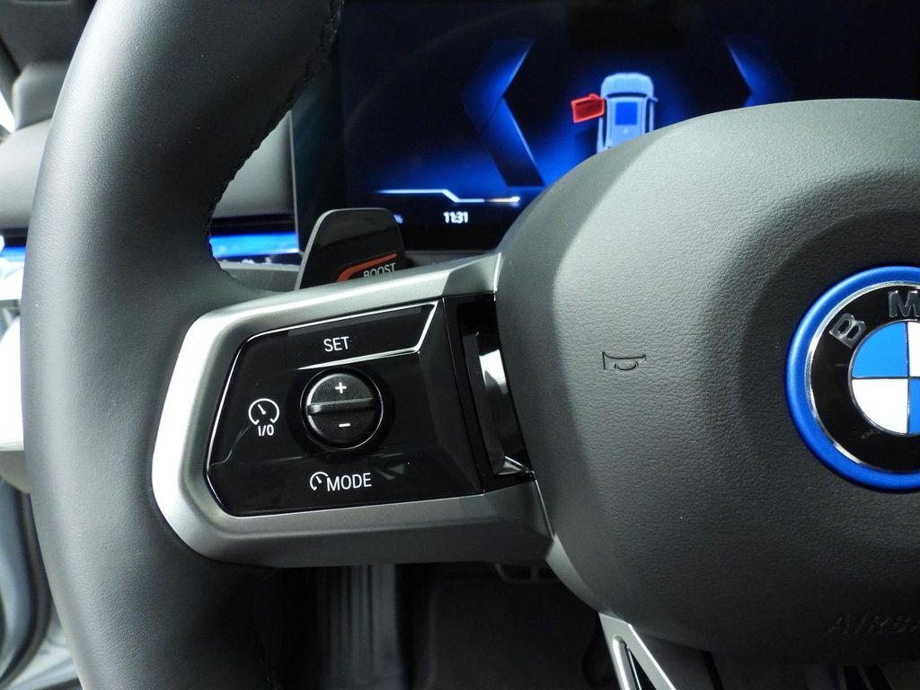 BMW i5 2025