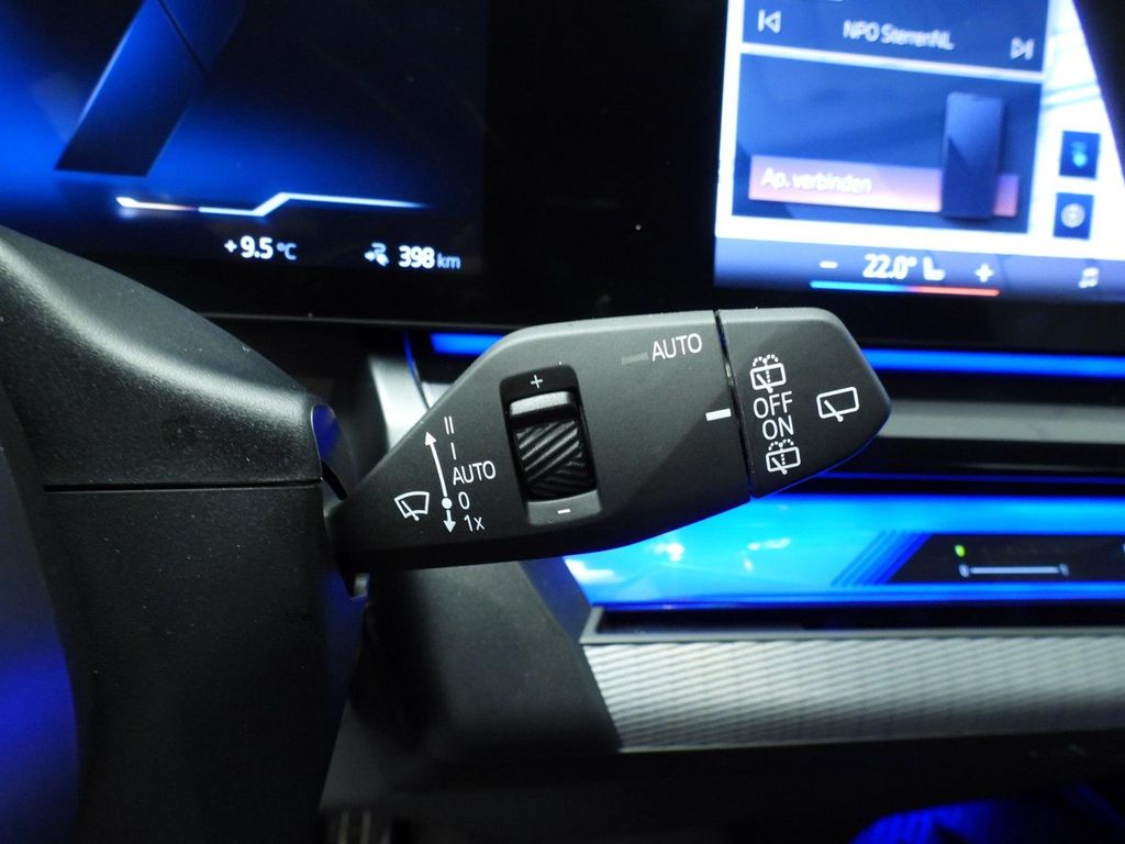 BMW i5 2025